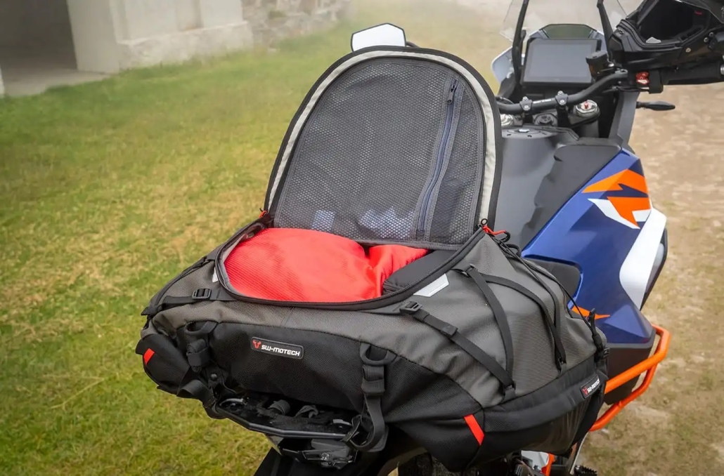 SW-Motech Pro Cargobag Tail Bag - Image 10