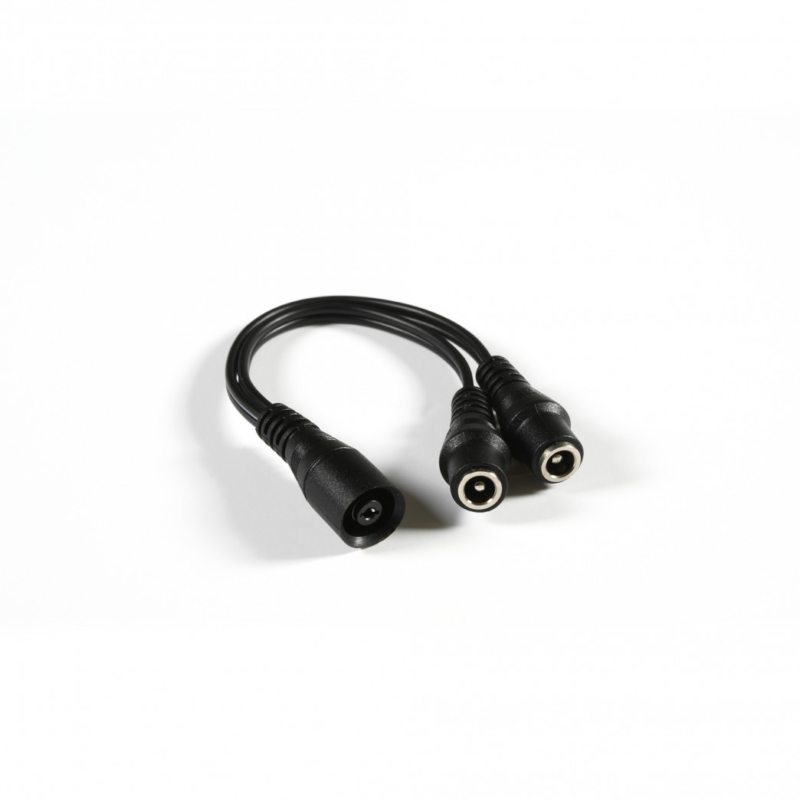 Y-Cable Power Split for Jacket and Pants