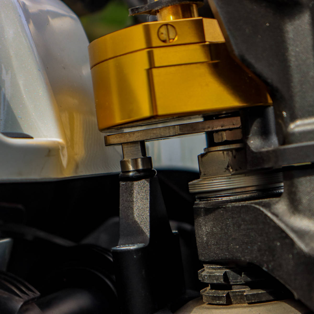 Steering Damper With Mounting Bracket Yamaha Ténéré 700 Thork Racing